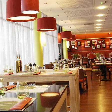Courtyard By Marriott Airport Tuluza