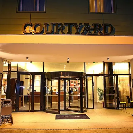 Ξενοδοχείο Courtyard By Marriott Airport