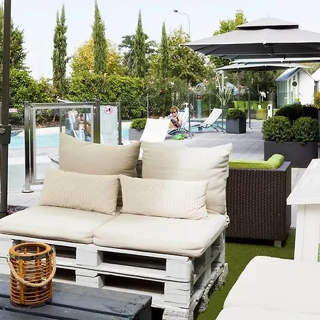 Ξενοδοχείο Courtyard By Marriott Airport Τουλούζη