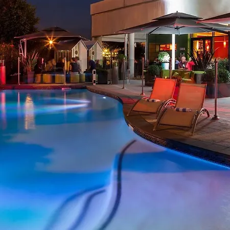 Courtyard By Marriott Airport Ξενοδοχείο 4*