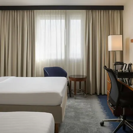 Courtyard By Marriott Airport Τουλούζη