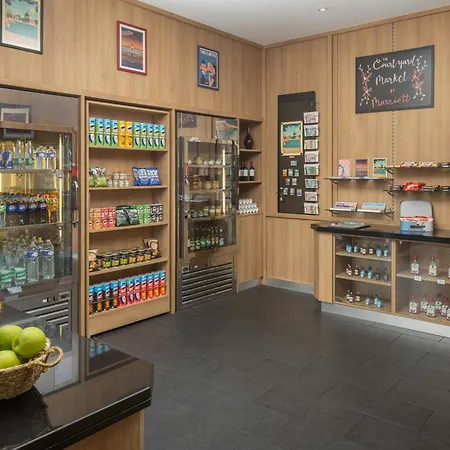 Ξενοδοχείο Courtyard By Marriott Airport